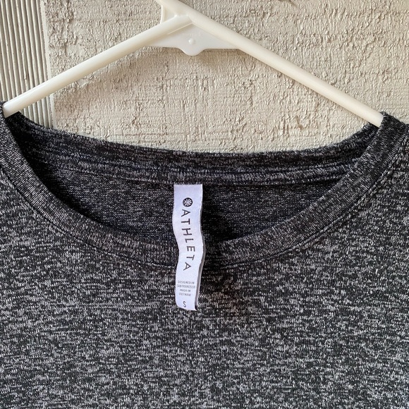 Athleta‎ Women's size Small Black Gray Heathered Lightweight Sweater - Picture 4 of 5